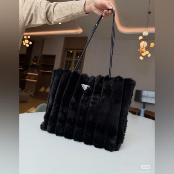 PRADA Black Faux Fur Tote Bag & Insert - Picture 2 of 6
